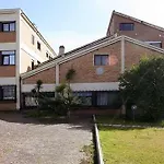 Hotel Casa Per Ferie Eremo Santa Rosa Da Lima 2*