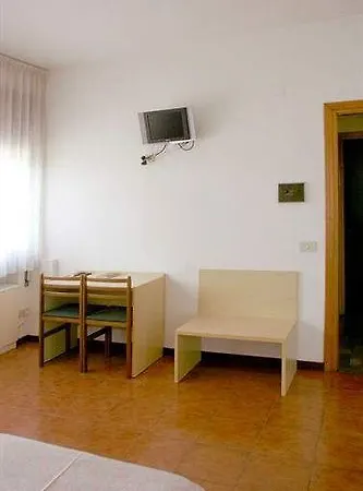 Hotel Casa Per Ferie Eremo Santa Rosa Da Lima Rome