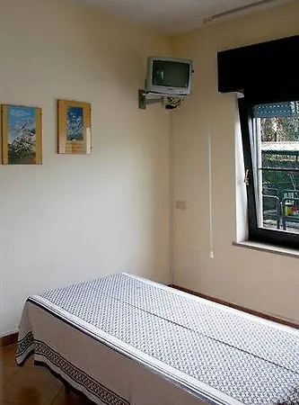 Casa Per Ferie Eremo Santa Rosa Da Lima Отель