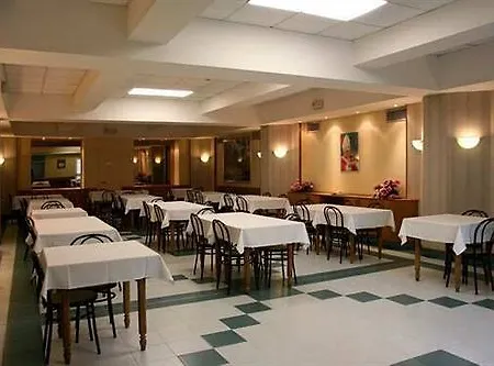 Casa Per Ferie Eremo Santa Rosa Da Lima 2* Roma